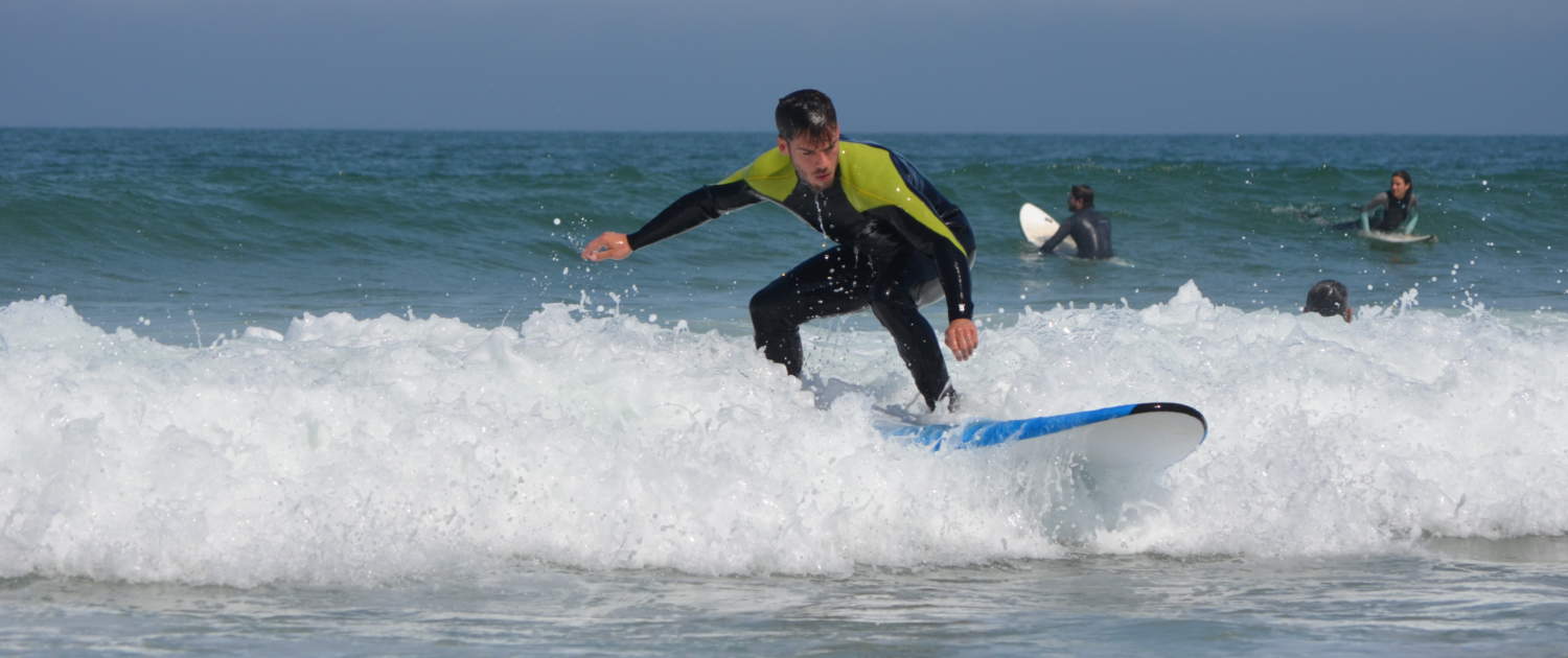 Curso surf iniciacion barcelona